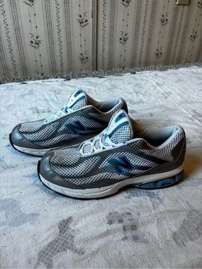 New Balance Gray and Blue Mesh Running Shoes